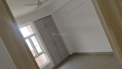 Bedroom Image of 1150 Sq.ft 2.5 BHK Apartment / Flat for rent in Supertech Cape Town, Sector 74 Noida for Rs. 29800