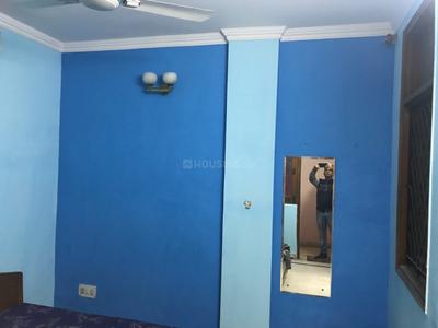 Bedroom Image of 900 Sq.ft 2 BHK Builder Floor for sale in Lajpat Nagar New Delhi for Rs. 13000000