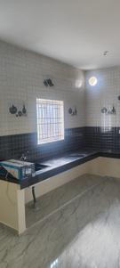Kitchen Image of 600 Sq.ft 1 BHK Builder Floor for rent in Chinnavedampatti Coimbatore for Rs. 10000