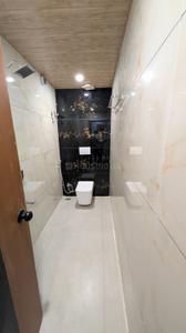 Bathroom Image of 1000 Sq.ft 2 BHK Builder Floor for rent in Lanka Varanasi for Rs. 24000