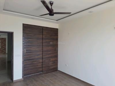 Bedroom Image of 2000 Sq.ft 3 BHK Apartment / Flat for sale in Emaar Imperial Gardens, Sector 102 Gurgaon for Rs. 24000000