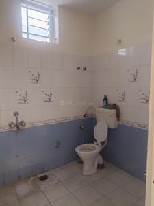Bathroom Image of 1800 Sq.ft 3 BHK Independent House for rent in Raj Group Bhopal Raj Tulip Apartments, Minal Residency Bhopal for Rs. 22000