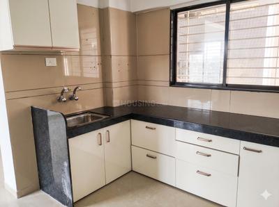 Kitchen Image of 1250 Sq.ft 2 BHK Apartment / Flat for rent in Palanpur Surat for Rs. 16000