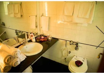 Bathroom Image of 1850 Sq.ft 3 BHK Apartment / Flat for rent in Sharan Hermitage, Koregaon Park Pune for Rs. 120000