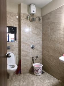 Solitaire Homes Pashan Common Bathroom 3