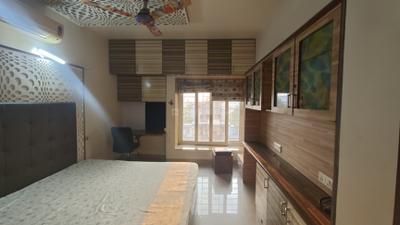 Bedroom Image of 1600 Sq.ft 3 BHK Apartment / Flat for rent in Aundh Pune for Rs. 75000