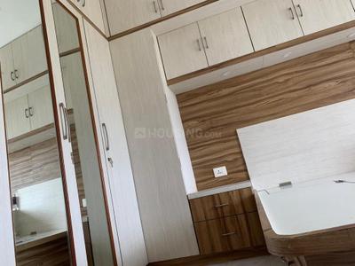 Bathroom Image of 1500 Sq.ft 3 BHK Apartment / Flat for rent in Tyagi Uttam Townscapes, Yerawada Pune for Rs. 55000