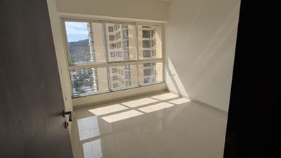 Bedroom Image of 1084 Sq.ft 3 BHK Apartment / Flat for sale in Sheth Montana Phase 3, Mulund West Mumbai for Rs. 31000000