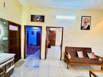 Hall Image of 700 Sq.ft 2 BHK Apartment / Flat for rent in Model Town Rohtak for Rs. 20000