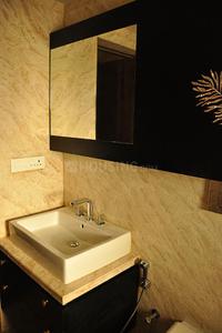 Bathroom Image of 2750 Sq.ft 4 BHK Apartment / Flat for sale in Grace Grandeur, Andheri West Mumbai for Rs. 115000000