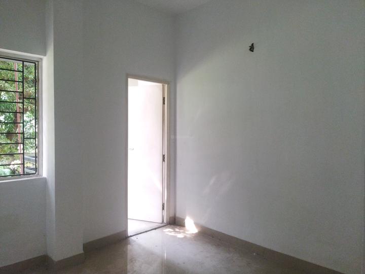 Parmesthi Lavanya Main Image 1