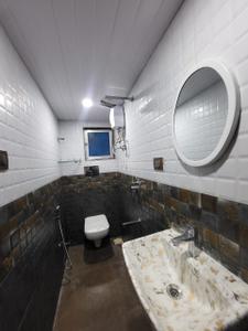 Bathroom Image of Single occupancy for Boy in Andheri East, Mumbai