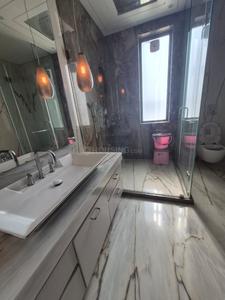 Bathroom Image of 1750 Sq.ft 3 BHK Apartment / Flat for sale in Indiabulls Blu, Worli Mumbai for Rs. 140000000