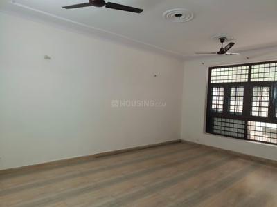 Living Room Image of 2153 Sq.ft 3.5 BHK Duplex for sale in Sector 135 Noida for Rs. 45000000