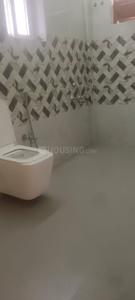 Bathroom Image of 2500 Sq.ft 5 BHK Independent House for sale in Jodhpur Park Kolkata for Rs. 40000000