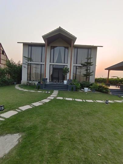 Sun Shine Farm House Main Image 1