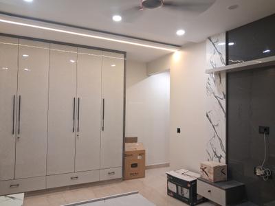 Bedroom Image of 1800 Sq.ft 3 BHK Builder Floor for sale in Paschim Vihar New Delhi for Rs. 40000000