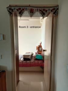 Bedroom Image of 1485 Sq.ft 3 BHK Apartment / Flat for rent in Dev Parisar, Vaishno Devi Circle Ahmedabad for Rs. 27999
