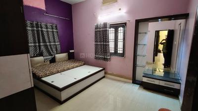 Bedroom Image of 1500 Sq.ft 2 BHK Independent House for rent in Changurabhata Raipur for Rs. 15000