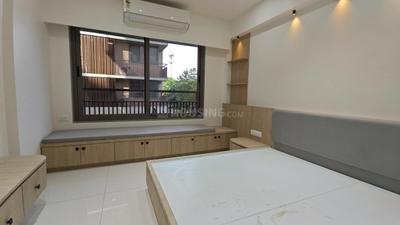 Bedroom Image of 2335 Sq.ft 3 BHK Apartment / Flat for rent in Shivalik Green View, Shantigram Ahmedabad for Rs. 40000