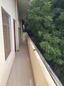 Balcony Image of 1700 Sq.ft 2 BHK Builder Floor for rent in Haraipur Jaunpur for Rs. 14000