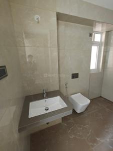 Bathroom Image of 1700 Sq.ft 3 BHK Apartment / Flat for sale in Monte South Pilatus 2, Byculla Mumbai for Rs. 45000000