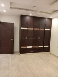 Bedroom Image of 1280 Sq.ft 3 BHK Builder Floor for sale in Rajinder Nagar New Delhi for Rs. 33500000