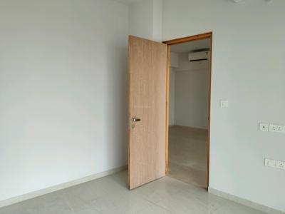 Bedroom Image of 640 Sq.ft 2 BHK Apartment / Flat for sale in Piramal Revanta Tower 4, Mulund West Mumbai for Rs. 19000000