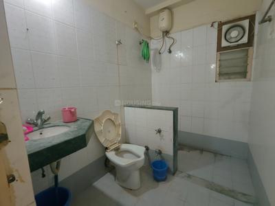Bathroom Image of 3868 Sq.ft 4 BHK Apartment / Flat for sale in Ambawadi Ahmedabad for Rs. 35000000