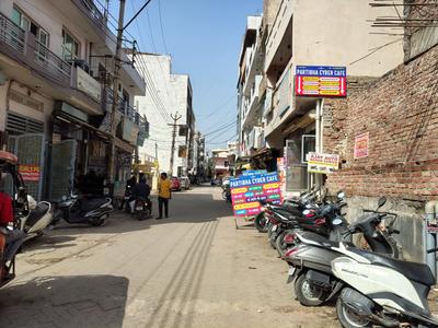 Image of 800 Sq.ft 3.5 BHK Independent House for sale in Sector 12, Gurgaon for Rs. 20000000