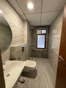 Bathroom Image of 1500 Sq.ft 3 BHK Apartment / Flat for rent in Rama Sky Life, Tifra Bilaspur for Rs. 29600