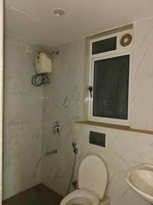 Common Bathroom Image of 856 Sq.ft 2 BHK Apartment / Flat for rent in Lodha Palava Premier, Dombivli East Thane for Rs. 20000