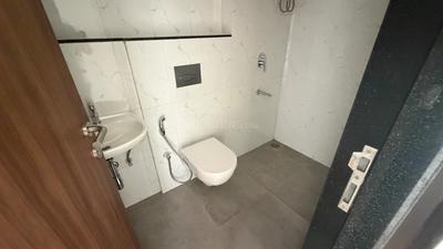 Image of 938 Sq.ft 2 BHK Apartment / Flat for rent in Lodha Amara, Kolshet, Thane for Rs. 45000