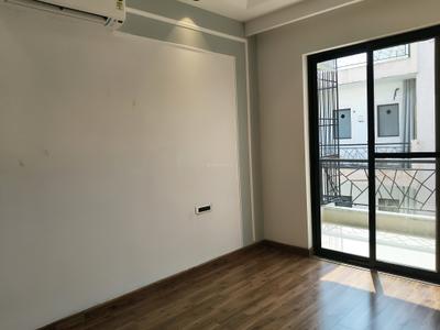 Bedroom Image of 2000 Sq.ft 3 BHK Builder Floor for sale in Palam Vihar Gurgaon for Rs. 30000000