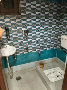 Image of 850 Sq.ft 2 BHK Builder Floor for sale in Pul Prahlad Pur, New Delhi for Rs. 4800000
