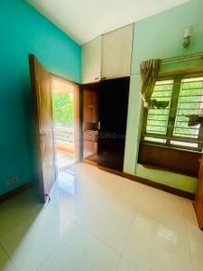 Bedroom Image of 3100 Sq.ft 3 BHK Independent House for rent in Velachery Chennai for Rs. 75000