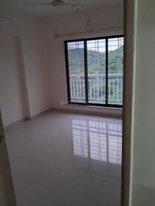 Hall Image of 750 Sq.ft 2 BHK Apartment / Flat for rent in Unique Greens, Thane West Thane for Rs. 32000