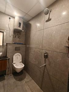 Bathroom Image of 1270 Sq.ft 2 BHK Apartment / Flat for rent in Doon Divine Aviral Snowveiw, Kishanpur Dehradun for Rs. 23000