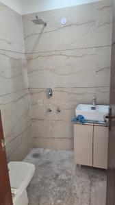 Bathroom Image of 1550 Sq.ft 3 BHK Builder Floor for rent in Indirapuram Ghaziabad for Rs. 35000