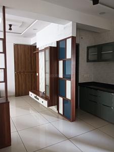 Kitchen Image of 1800 Sq.ft 3 BHK Apartment / Flat for rent in Anikedhya Atlantis, Chandkheda Ahmedabad for Rs. 28000