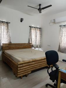 Bedroom Image of 2500 Sq.ft 3 BHK Builder Floor for rent in Injambakkam Chennai for Rs. 60000