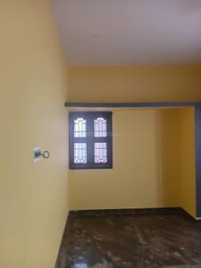 Hall Image of 1050 Sq.ft 2 BHK Independent House for rent in Sunnambu Jeebi Hosur for Rs. 15000