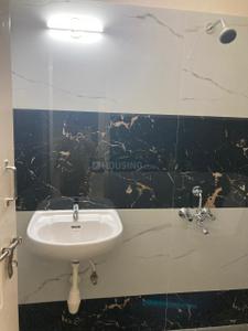 Bathroom Image of 1300 Sq.ft 3 BHK Apartment / Flat for rent in Right Grishma, Attibele Bengaluru for Rs. 26000