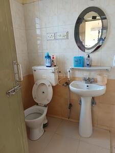 Bathroom Image of 1280 Sq.ft 3 BHK Apartment / Flat for sale in Ruchira Residency, Haltu Kolkata for Rs. 12500000