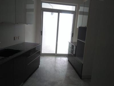 Kitchen Image of 4450 Sq.ft 4 BHK Apartment / Flat for sale in Rajarhat Kolkata for Rs. 50000000