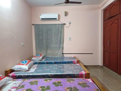 Bedroom Image of 1040 Sq.ft 2 BHK Apartment / Flat for rent in Ramapuram Chennai for Rs. 40000