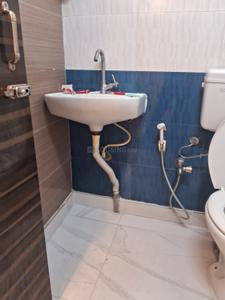 Image of 1950 Sq.ft 4 BHK Apartment / Flat for rent in Chinar Park, Kolkata for Rs. 40000