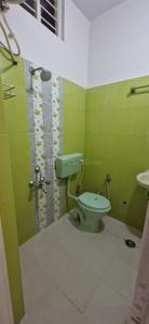Bathroom Image of 750 Sq.ft 2 BHK Independent House for rent in Banaswadi Bengaluru for Rs. 24000