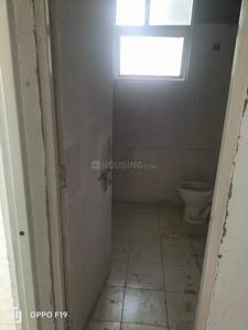 Bathroom Image of 800 Sq.ft 2 BHK Apartment / Flat for sale in Vashisth Heights, Sector 87 Faridabad for Rs. 4600000