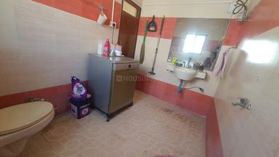 Bathroom Image of 1700 Sq.ft 3 BHK Independent House for rent in Pathardi Phata Nashik for Rs. 30000